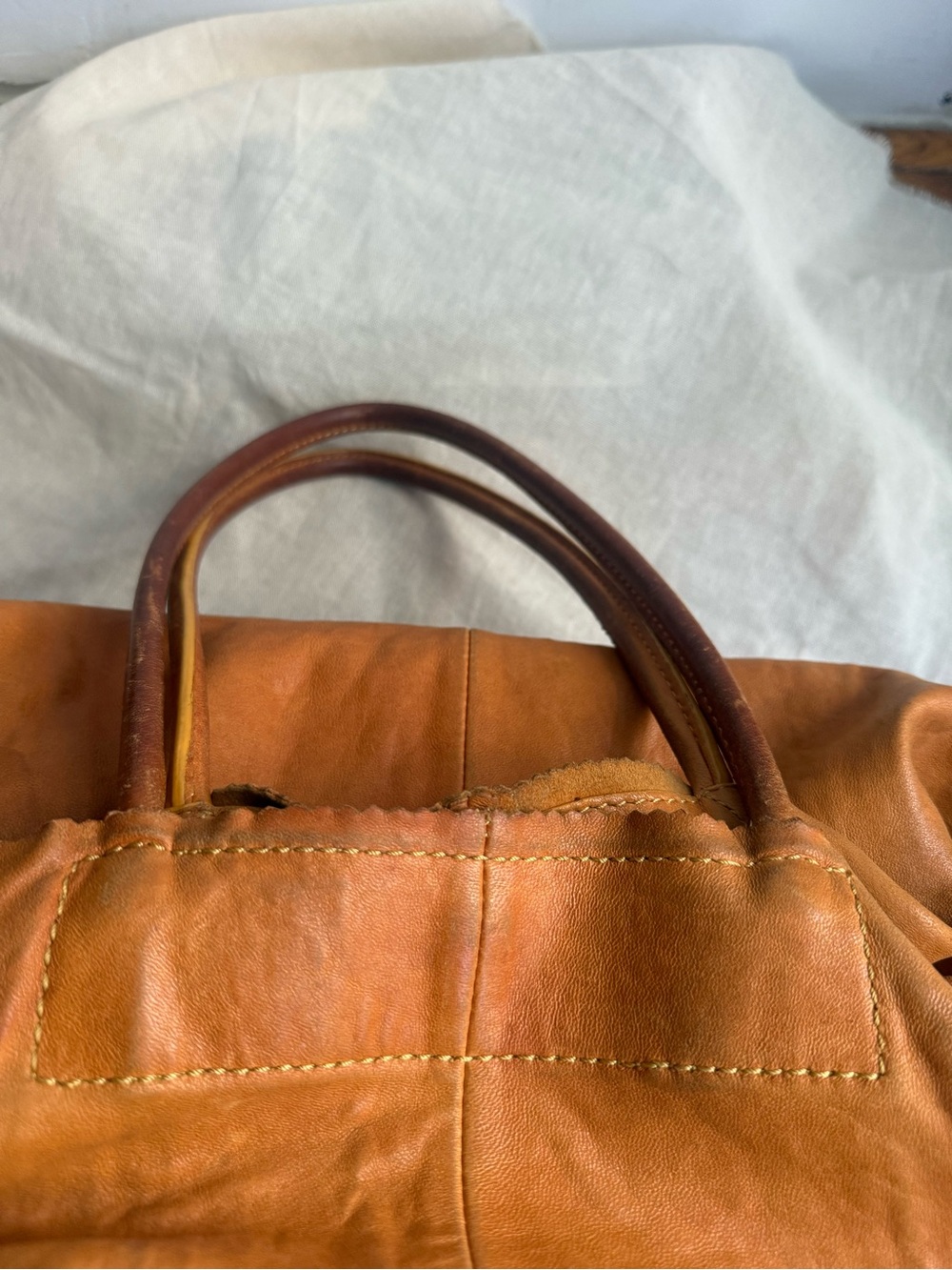 Vintage Cognac Leather Slouchy Hobo Tote XL Soft Distressed Carryall Laptop Bag - Picture 9 of 13